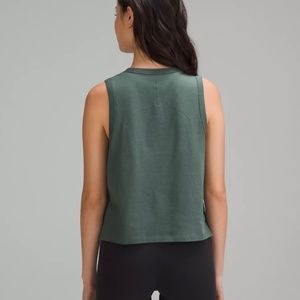 Lululemon green tank